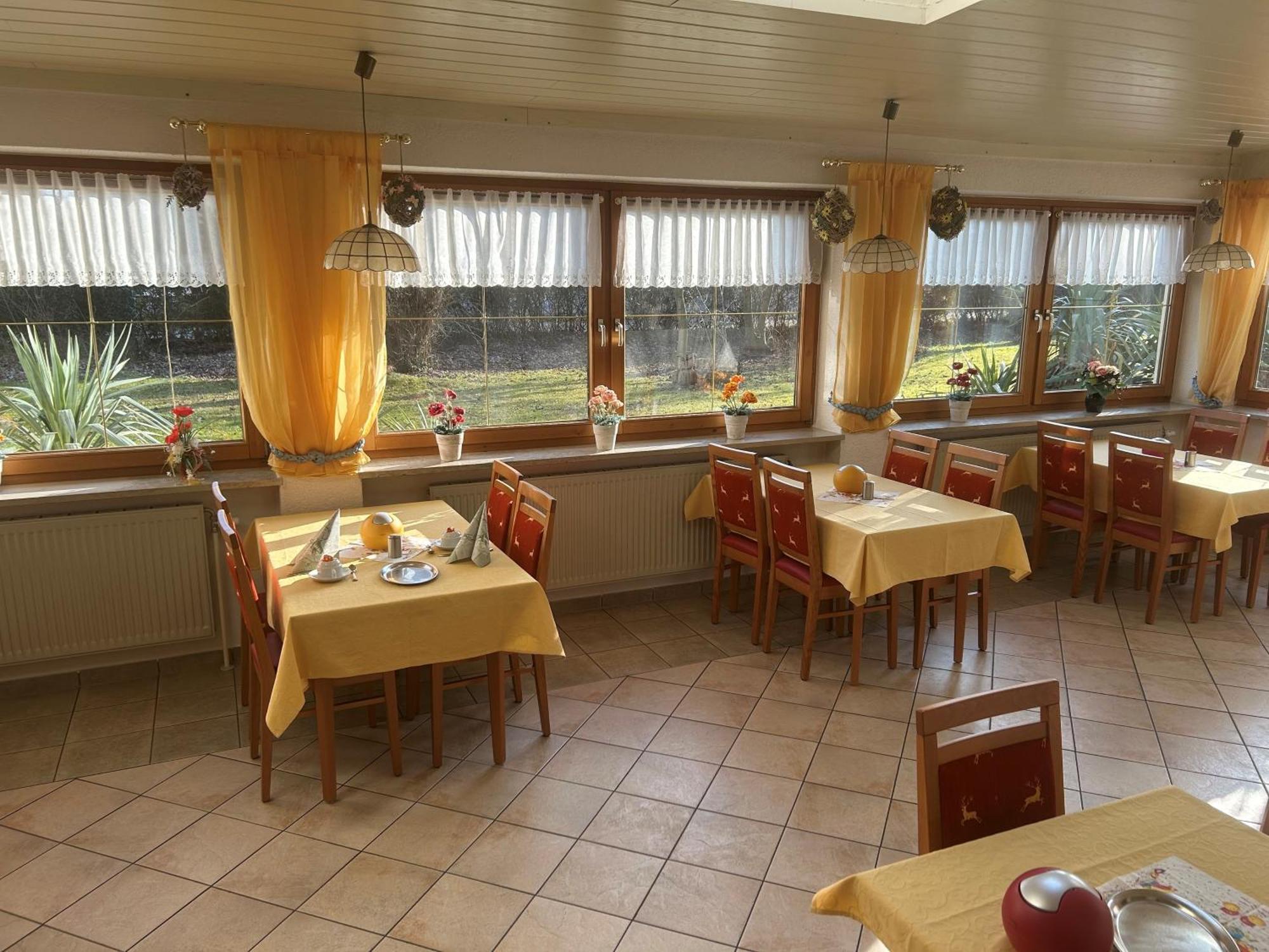 Hotel Garni Hubertushof Bad Füssing Esterno foto