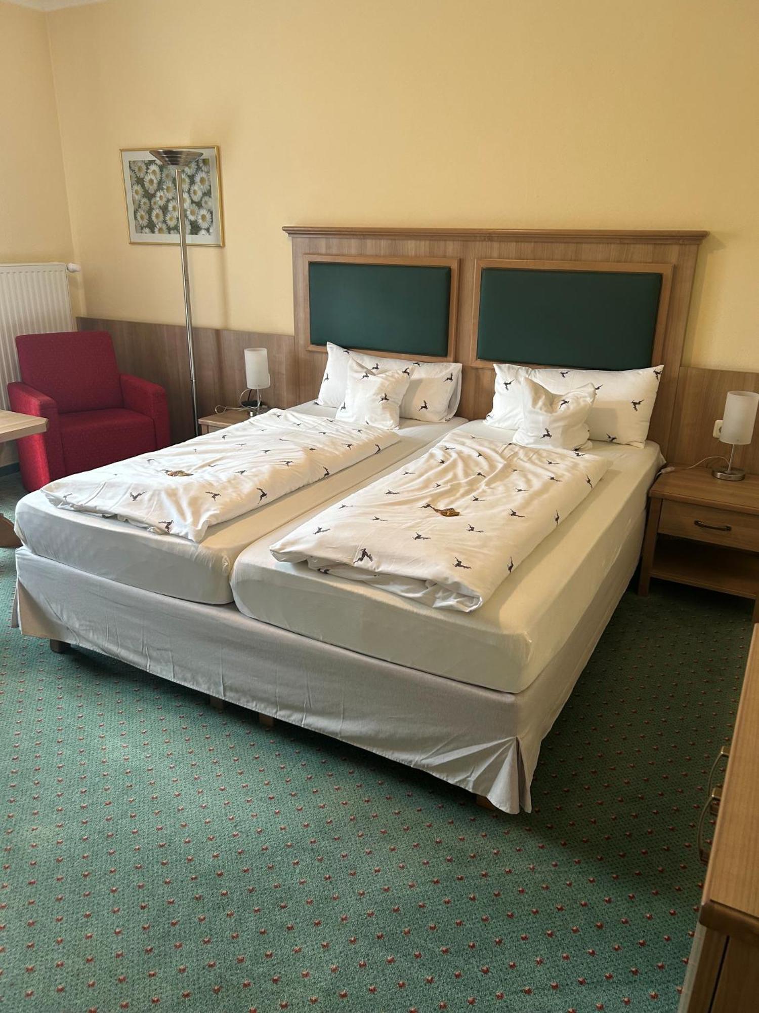 Hotel Garni Hubertushof Bad Füssing Esterno foto